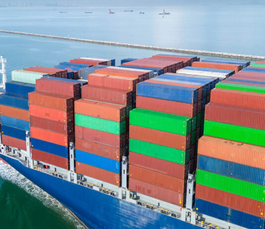 Supply Chain Reconfiguration in a Fragmenting World